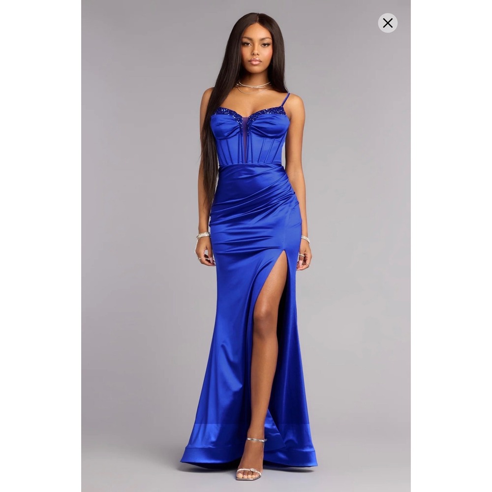NWT Windsor Satin Gemstone Mermaid Formal Dress